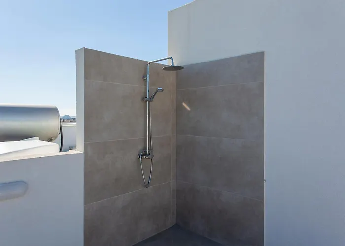 Bluebell Apartment *