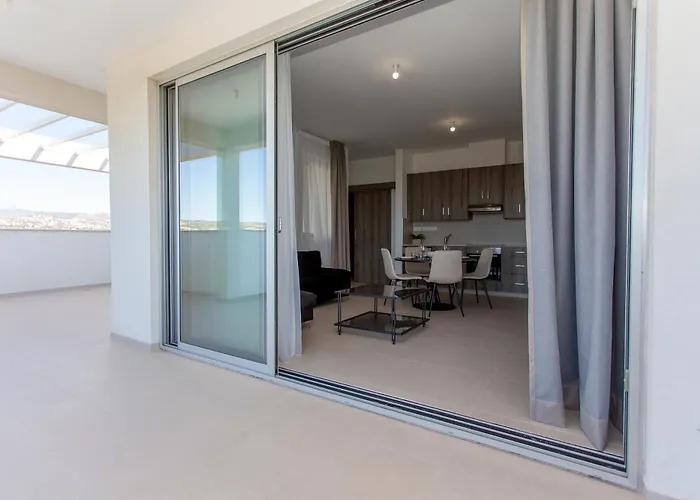 Bluebell Apartment *